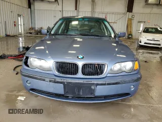 2002 BMW 3 Series 325i with VIN WBAEV33442KL75224, listed as a Copart auction lot 42778095 with 229,867 mi miles and Non Repairable. Bid and sale history available at carsss.com. Image 5.