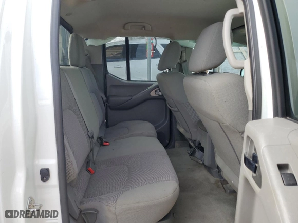 2018 Nissan Frontier SV V6 with VIN 1N6AD0ER8JN743426, listed as a Copart auction lot 43829995 with 113,980 mi miles and Salvage Title. Bid and sale history available at carsss.com. Image 10.