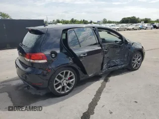 2013 Volkswagen GTI Driver's Edition z VIN WVWHV7AJ6DW092237, wystawiony jako Copart lot #59504415 z przebiegiem 141 938 mil mil oraz Szkoda całkowita • Salvage title. Historia ofert i sprzedaży dostępna na DreamBid. Obrazek 3.