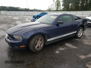 2010 Ford Mustang V6 with VIN 1ZVBP8AN3A5146553, listed as a Copart auction lot 52109285 with 252,708 mi miles and Salvage Title. Bid and sale history available at DreamBid. Image 1.