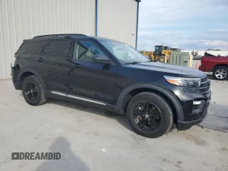 2020 Ford Explorer XLT with VIN 1FMSK8DH5LGC44851, listed as a Copart auction lot 47213915 with 34,007 mi miles and Salvage Title. Bid and sale history available at carsss.com. Image 4.