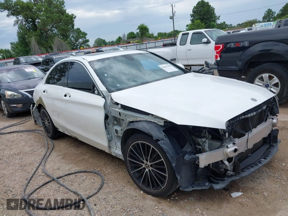 2019 Mercedes-Benz C 300 with VIN 55SWF8DB7KU283888, listed as a IAAI auction lot 42417049 with 111,868 mi miles and . Bid and sale history available at DreamBid. Image 1.