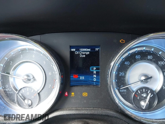 2014 Chrysler 300 with VIN 2C3CCAAG2EH331160, listed as a IAAI auction lot 41786101 with 133,063 mi miles. Bid and sale history available at carsss.com. Image 7.