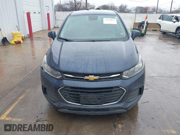 2019 Chevrolet Trax LS with VIN 3GNCJNSB9KL184972, listed as a IAAI auction lot 41724874 with 112,114 mi miles. Bid and sale history available at carsss.com. Image 12.