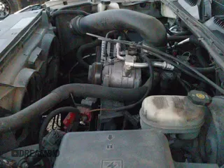 2006 Chevrolet Silverado 1500 Work Truck с VIN 3GCEK14X76G177081, выставлен на аукционе IAAI как лот 41676807 с пробегом 258 403 миль миль и . История ставок и продаж доступна на DreamBid. Изображение 12.