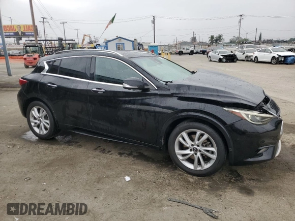 2017 Infiniti QX30 Premium with VIN SJKCH5CP8HA016509, listed as a Copart auction lot 73247654 with 81,303 mi miles and Salvage Title. Bid and sale history available at DreamBid. Image 4.