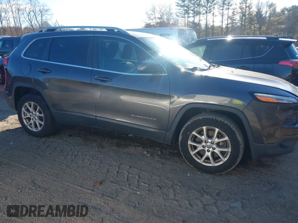 2016 Jeep Cherokee Latitude with VIN 1C4PJMCB1GW368212, listed as a IAAI auction lot 41017403 with 83,572 mi miles and . Bid and sale history available at carsss.com. Image 13.