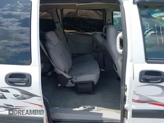 2000 Chevrolet Venture Plus 1SB z VIN 1GNDU03E2YD128832, wystawiony jako IAAI lot #41984520 z przebiegiem Nie podano mil oraz . Historia ofert i sprzedaży dostępna na DreamBid. Obrazek 8.