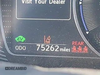 2021 Lexus UX 250h с VIN JTHP9JBH9M2051101, выставлен на аукционе IAAI как лот 41422925 с пробегом 75 262 миль миль и . История ставок и продаж доступна на DreamBid. Изображение 15.