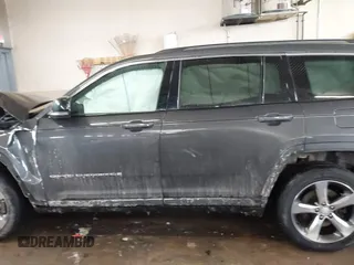 2021 Jeep Grand Cherokee Limited with VIN 1C4RJKBG3M8171598, listed as a IAAI auction lot 41581027 with 74,504 mi miles and . Bid and sale history available at DreamBid. Image 15.