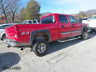 2006 Chevrolet Silverado 2500HD LT3 with VIN 1GCHK23D46F270846, listed as a IAAI auction lot 41395200 with NaN miles. Bid and sale history available at carsss.com. Image 4.