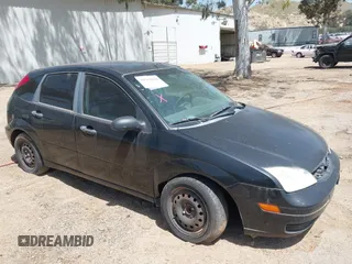 2007 Ford Focus S with VIN 1FAFP37N37W283905, listed as a IAAI auction lot 39363810 with 96,684 mi miles and . Bid and sale history available at carsss.com. Image 1.