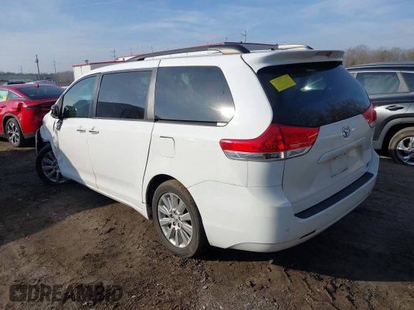 2014 Toyota Sienna Ltd with VIN 5TDDK3DC9ES081022, listed as a IAAI auction lot 41183921 with 1 mi miles. Bid and sale history available at carsss.com. Image 3.
