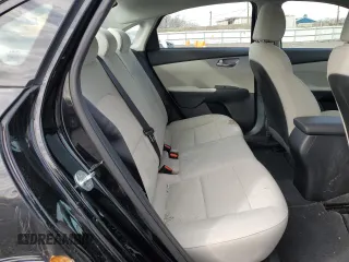 2022 Kia Forte LXS with VIN 3KPF24AD7NE439188, listed as a Copart auction lot 47045315 with 40,865 mi miles and Salvage Title. Bid and sale history available at carsss.com. Image 10.
