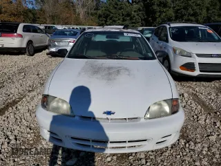 2001 Chevrolet Cavalier with VIN 1G1JC524917377307, listed as a Copart auction lot 73860993 with 178,110 mi miles and Salvage Title. Bid and sale history available at carsss.com. Image 5.