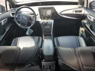 2017 Toyota Mirai с VIN JTDBVRBD9HA002320, выставлен на аукционе Copart как лот 55419855 с пробегом 87 595 миль миль и Списание • Salvage title. История ставок и продаж доступна на DreamBid. Изображение 8.