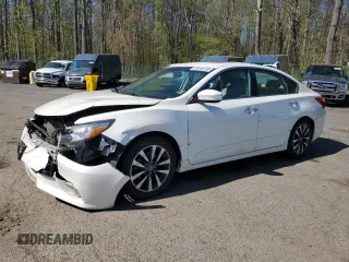 2016 Nissan Altima SL with VIN 1N4AL3AP1GC266182, listed as a Copart auction lot 54650135 with 118,493 mi miles and Salvage Title. Bid and sale history available at carsss.com. Image 1.