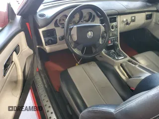 2000 Mercedes-Benz SLK 230 Kompressor with VIN WDBKK47F8YF150465, listed as a Copart auction lot 82610754 with 87,581 mi miles and Clean title. Bid and sale history available at DreamBid. Image 8.