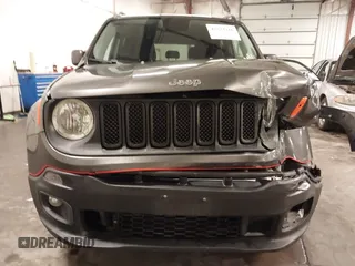 2017 Jeep Renegade Altitude with VIN ZACCJBBB8HPE95509, listed as a IAAI auction lot 42523316 with 163,040 mi miles and . Bid and sale history available at DreamBid. Image 13.