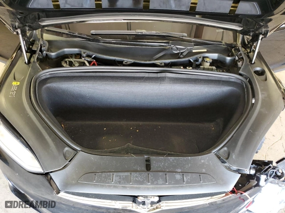 2018 Tesla Model X 75D with VIN 5YJXCAE29JF111980, listed as a Copart auction lot 51465695 with 0 mi miles and Salvage Title. Bid and sale history available at carsss.com. Image 12.