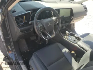 2024 Lexus NX 350h Premium z VIN JTJGKCEZ0R2032866, wystawiony jako Copart lot #57573595 z przebiegiem 14 756 mil mil oraz Czysty tytuł • Clean title. Historia ofert i sprzedaży dostępna na DreamBid. Obrazek 8.