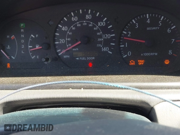2002 Toyota Solara SE z VIN 2T1FF28P92C592089, wystawiony jako IAAI lot #42340412 z przebiegiem 196 880 mil mil oraz . Historia ofert i sprzedaży dostępna na DreamBid. Obrazek 7.