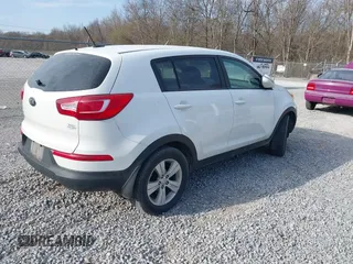 2013 Kia Sportage LX with VIN KNDPB3A21D7533188, listed as a IAAI auction lot 41789723 with 238,885 mi miles and . Bid and sale history available at DreamBid. Image 4.