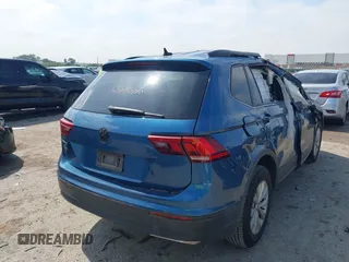 2020 Volkswagen Tiguan S с VIN 3VV1B7AX2LM143439, выставлен на аукционе IAAI как лот 42366409 с пробегом Не указан миль и . История ставок и продаж доступна на DreamBid. Изображение 4.