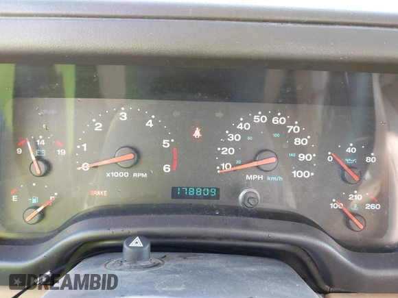 2001 Jeep Wrangler Sport with VIN 1J4FA49S71P315061, listed as a IAAI auction lot 41525441 with 178,809 mi miles. Bid and sale history available at carsss.com. Image 7.