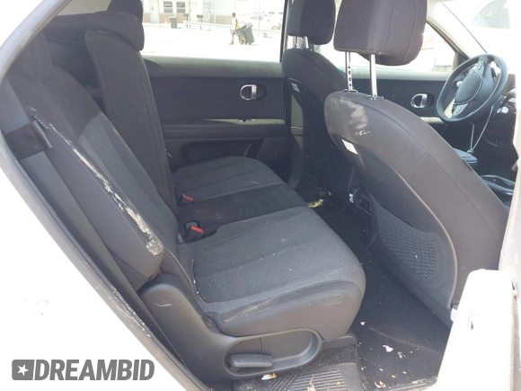2024 Hyundai Ioniq 5 SE z VIN KM8KM4DE8RU300381, wystawiony jako IAAI lot #41907767 z przebiegiem 17 452 mil mil oraz . Historia ofert i sprzedaży dostępna na DreamBid. Obrazek 8.