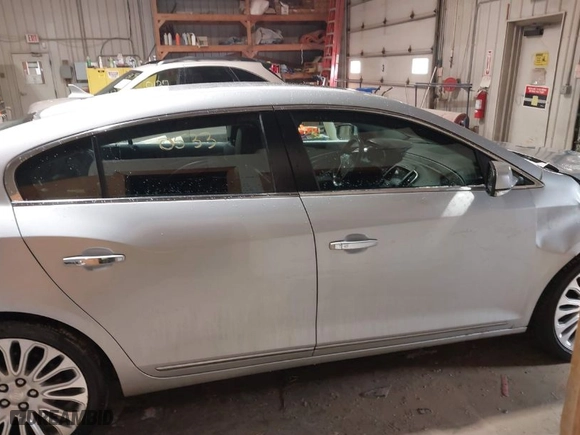 2014 Buick LaCrosse Premium II with VIN 1G4GF5G36EF301852, listed as a IAAI auction lot 41920533 with 76,981 mi miles. Bid and sale history available at carsss.com. Image 14.