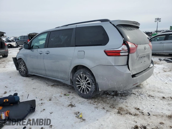 2018 Toyota Sienna XLE Auto Access Seat with VIN 5TDYZ3DC3JS904227, listed as a Copart auction lot 45050625 with Not Provided miles and Salvage Title. Bid and sale history available at DreamBid. Image 2.
