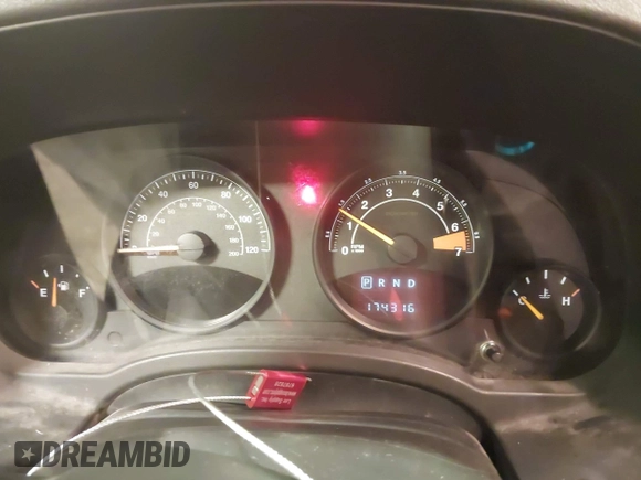 2016 Jeep Compass 75th Anniversary with VIN 1C4NJCBB0GD760290, listed as a IAAI auction lot 41279623 with 174,316 mi miles and . Bid and sale history available at DreamBid. Image 7.