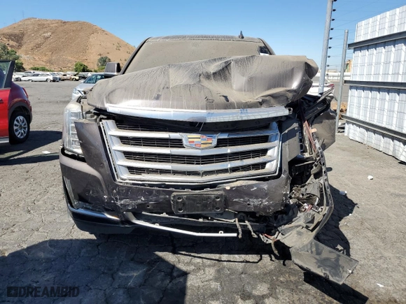 2015 Cadillac Escalade Premium with VIN 1GYS4NKJ4FR644633, listed as a Copart auction lot 68281054 with 143,470 mi miles and Salvage Title. Bid and sale history available at carsss.com. Image 5.