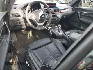 2020 BMW 2 Series 230i xDrive with VIN WBA2J3C07L7D96605, listed as a Copart auction lot 82123324 with 27,826 mi miles and Salvage Title. Bid and sale history available at carsss.com. Image 8.