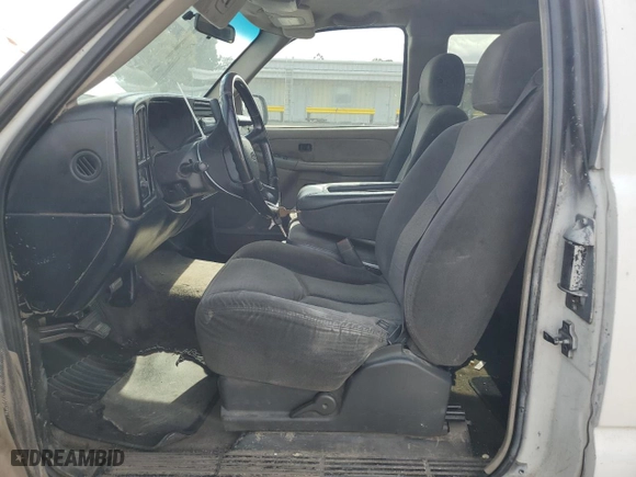 2001 Chevrolet Silverado 1500 with VIN 2GCEC19W011306289, listed as a Copart auction lot 46261075 with 363,867 mi miles and Clean Title. Bid and sale history available at carsss.com. Image 7.