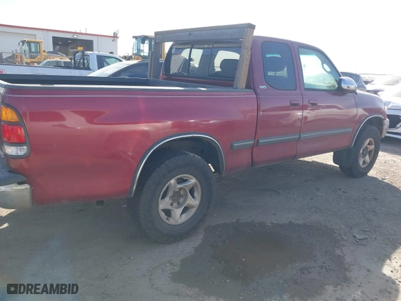 2002 Toyota Tundra SR5 with VIN 5TBRT34122S252537, listed as a IAAI auction lot 41835103 with 195,786 mi miles. Bid and sale history available at carsss.com. Image 4.