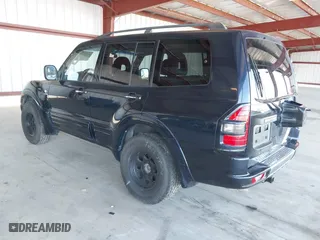2002 Mitsubishi Montero LTD with VIN JA4MW51R02J056182, listed as a IAAI auction lot 41997067 with 176,963 mi miles. Bid and sale history available at carsss.com. Image 3.
