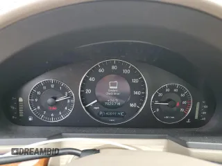 2004 Mercedes-Benz E 320 with VIN WDBUF65J94A412257, listed as a Copart auction lot 53062145 with 140,891 mi miles and Salvage Title. Bid and sale history available at carsss.com. Image 9.