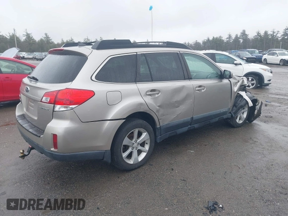 2014 Subaru Outback 2.5i Premium with VIN 4S4BRCCC5E3253063, listed as a IAAI auction lot 41966412 with 133,526 mi miles. Bid and sale history available at carsss.com. Image 4.