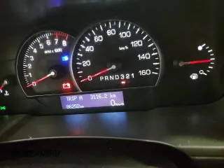 2010 Cadillac DTS Professional z VIN 1GEUK9CY4AU550160, wystawiony jako Copart lot #41799595 z przebiegiem 86 252 mil mil oraz Szkoda całkowita • Salvage title. Historia ofert i sprzedaży dostępna na DreamBid. Obrazek 9.