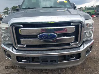 2015 Ford F-250 Lariat with VIN 1FT7W2BT3FEA75514, listed as a IAAI auction lot 42540150 with 91,433 mi miles and . Bid and sale history available at DreamBid. Image 12.