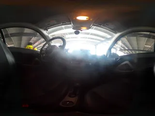 2014 Smart fortwo Pure z VIN WMEEJ3BA4EK737709, wystawiony jako IAAI lot #42105265 z przebiegiem 23 970 mil mil oraz . Historia ofert i sprzedaży dostępna na DreamBid. Obrazek 19.