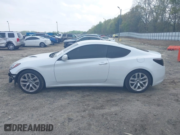 2016 Hyundai Genesis Coupe 3.8L Base with VIN KMHHT6KJ1GU134260, listed as a IAAI auction lot 41948319 with 154,259 mi miles. Bid and sale history available at carsss.com. Image 15.