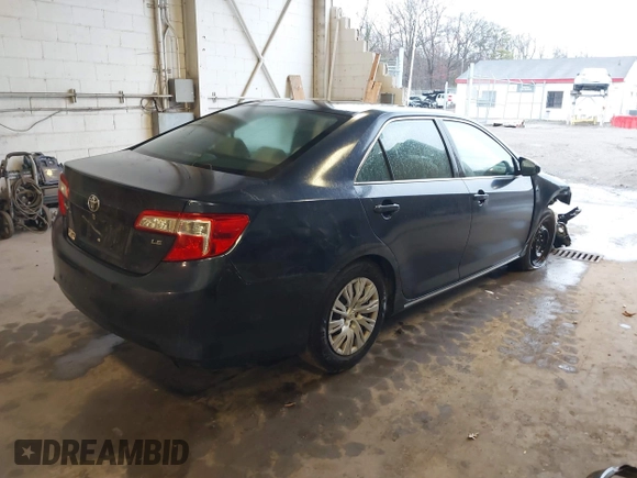 2014 Toyota Camry L with VIN 4T4BF1FK4ER379544, listed as a IAAI auction lot 41837701 with 114,136 mi miles. Bid and sale history available at carsss.com. Image 4.