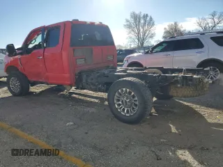 2021 Ford F-350 с VIN 1FT8X3BN5MEE14036, выставлен на аукционе Copart как лот 82715114 с пробегом 53 322 миль миль и Списание • Salvage title. История ставок и продаж доступна на DreamBid. Изображение 2.
