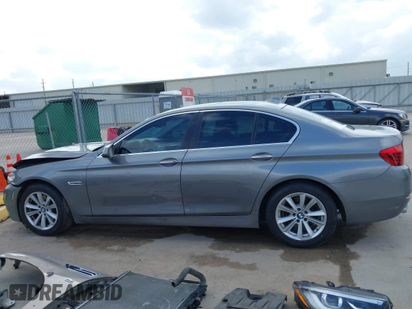 2014 BMW 5 Series 528i with VIN WBA5A5C52ED500696, listed as a IAAI auction lot 41708462 with 121,592 mi miles. Bid and sale history available at carsss.com. Image 14.