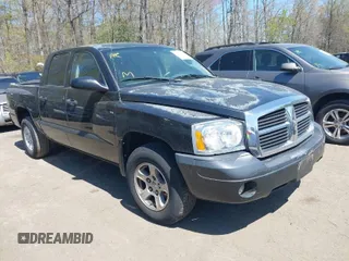2007 Dodge Dakota SLT z VIN 1D7HW48P67S199991, wystawiony jako IAAI lot #42070915 z przebiegiem 86 171 mil mil oraz . Historia ofert i sprzedaży dostępna na DreamBid. Obrazek 1.