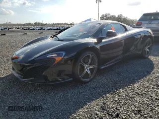 2015 McLaren 650S z VIN SBM11FAA3FW004388, wystawiony jako Copart lot #74802864 z przebiegiem Nie podano mil oraz Szkody całkowita. Historia ofert i sprzedaży dostępna na DreamBid. Obrazek 1.