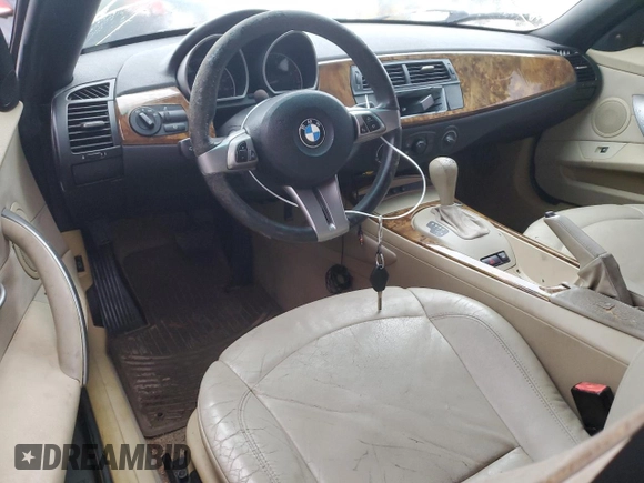 2005 BMW Z4 2.5i with VIN 4USBT33585LS54029, listed as a Copart auction lot 86951144 with 114,583 mi miles and Salvage Title. Bid and sale history available at carsss.com. Image 7.